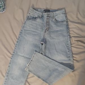 High-rise lightwash Aeropostale mom jeans